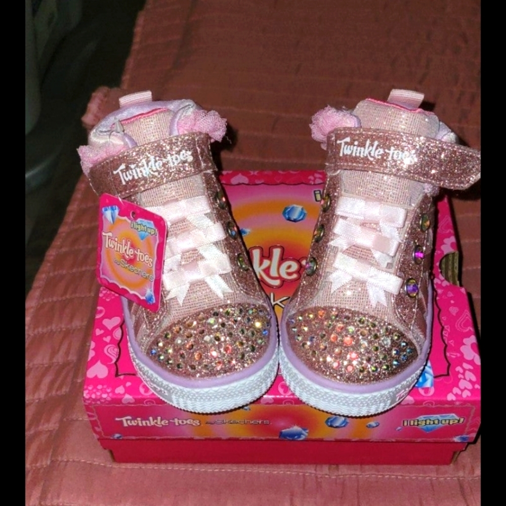 Skechers twinkle toes RARE 5
